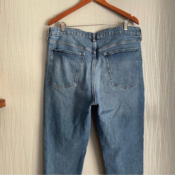 Old Navy High Rise OG Straight Jeans Womens size 18 - Picture 6 of 8